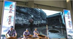 茶叶盛会由5180块黑茶茶砖搭建而成的安徽展馆惊