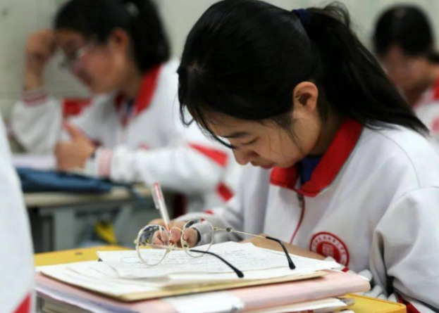 并感受到每天的学习和日子对他们来讲对错常有