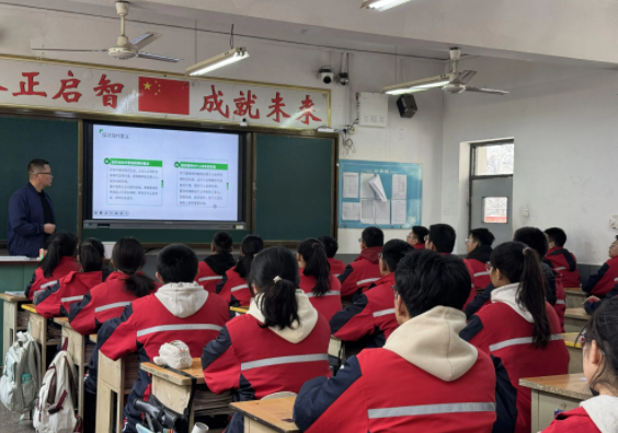 不只硬件条件提高教学质量也日新月异教育服务