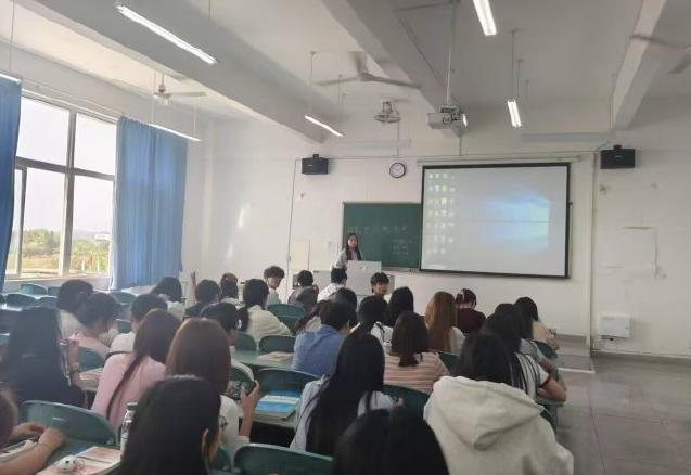 选择性必修以及选修学分独立设置了信息技能通