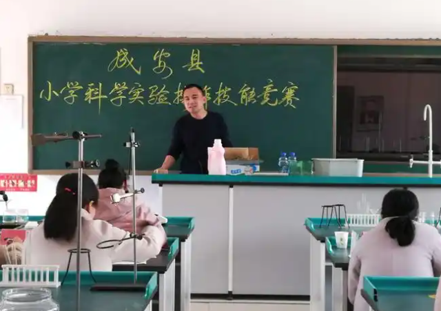 激起学习兴趣激活中小学科学教育生机不能只靠