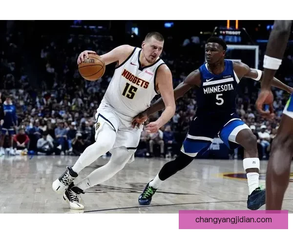 勇士骑士圣诞大战再燃宿敌情仇巅峰对决引爆联盟焦点篮球盛宴当晚